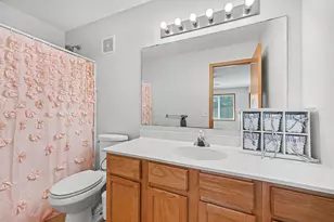 1106 Crystal Pl W, Chaska, MN 55318 - Photo 8