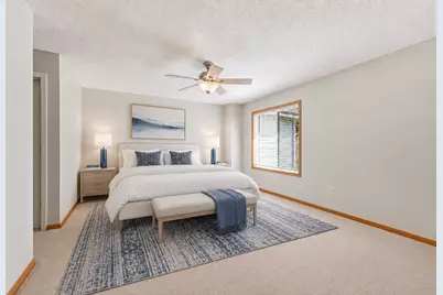 1106 Crystal Place W, Chaska, MN 55318 - Photo 6