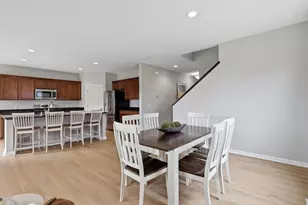 15652 Eddy Crk Wy, Apple Valley, MN 55124 - Photo 6