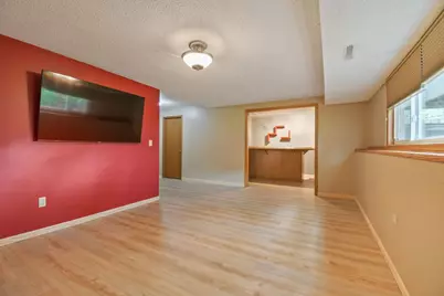 709 74th Avenue N, Brooklyn Park, MN 55444 - Photo 8