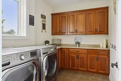 5729 Linden Avenue N, Lake Elmo, MN 55042 - Photo 22