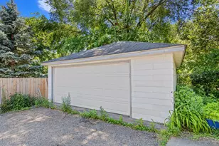 921 Weeks Ave SE, Minneapolis, MN 55414 - Photo 24