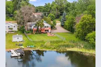 640 Highway 96 W, Shoreview, MN 55126 - Photo 1