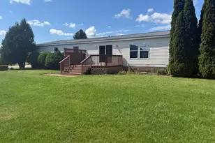 157 Southfork Dr SE, Kasson, MN 55944 - Photo 2