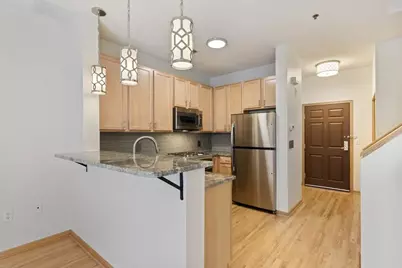 600 N 2nd Street #120, Minneapolis, MN 55401 - Photo 2