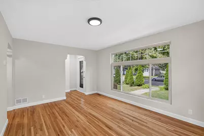 4823 Girard Avenue N, Minneapolis, MN 55430 - Photo 12