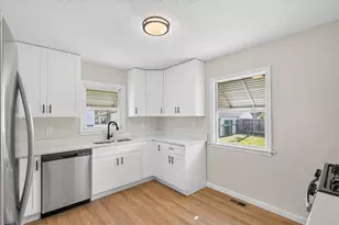 4823 Girard Ave N, Minneapolis, MN 55430 - Photo 4