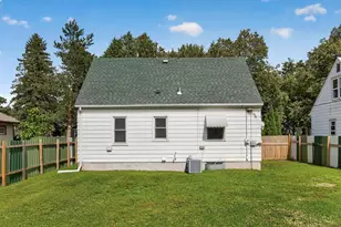 4823 Girard Ave N, Minneapolis, MN 55430 - Photo 32