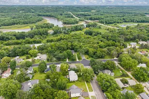 410 N Meridian St, Belle Plaine, MN 56011 - Photo 8