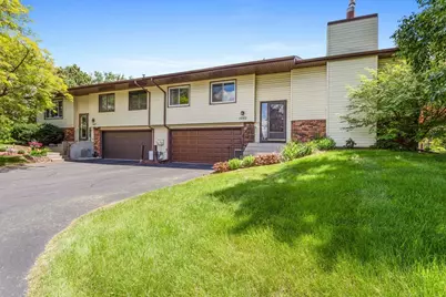 1053 Bridge Street, Shoreview, MN 55126 - Photo 2