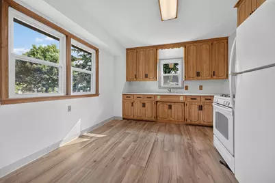 1220 Frisbie Avenue, Maplewood, MN 55109 - Photo 6