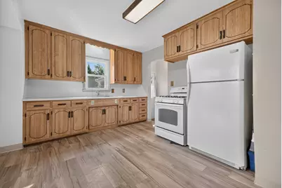 1220 Frisbie Avenue, Maplewood, MN 55109 - Photo 8