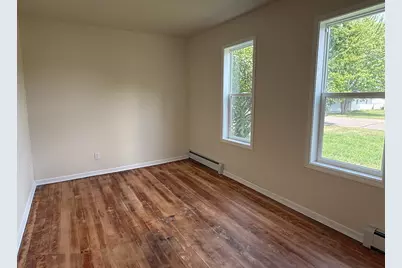 412 8th Street SW, Little Falls, MN 56345 - Photo 2