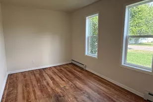 412 8th St SW, Little Falls, MN 56345 - Photo 2