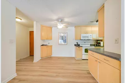 4 Pine Tree Drive #110, Arden Hills, MN 55112 - Photo 10