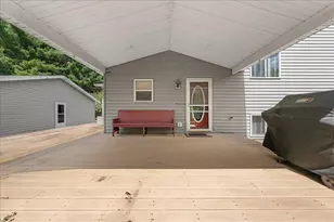 1041 River Dr, River Falls, WI 54022 - Photo 34