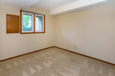 10375 Balsam Lane, Eden Prairie, MN 55347 - Photo 16