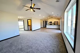 1119 8th Ave SE, Waseca, MN 56093 - Photo 10