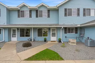 193 96th Ln NE, Blaine, MN 55434 - Photo 2
