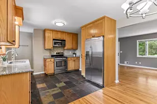 15725 2nd Ave N, Plymouth, MN 55447 - Photo 12