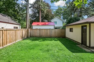 2325 Cromwell Dr, Minneapolis, MN 55410 - Photo 38