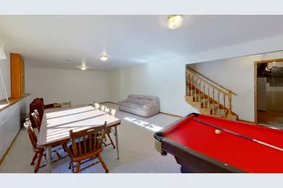 401 S Bruce Street S, Marshall, MN 56258 - Photo 30