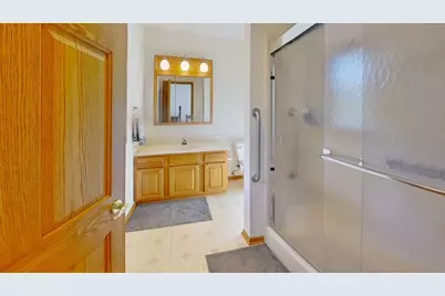 401 S Bruce Street S, Marshall, MN 56258 - Photo 22