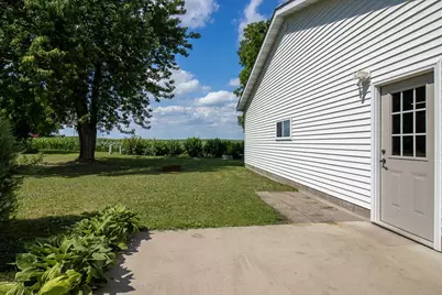 103 E 4th Street, Hanska, MN 56041 - Photo 34