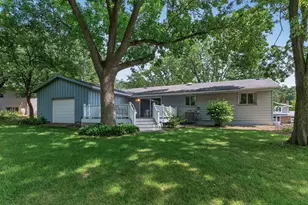 13345 Foliage Ave, Apple Valley, MN 55124 - Photo 2