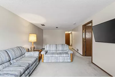 13345 Foliage Avenue, Apple Valley, MN 55124 - Photo 10
