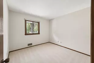 13345 Foliage Ave, Apple Valley, MN 55124 - Photo 28