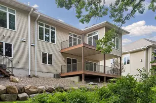 10356 Lancaster Ln, Woodbury, MN 55129 - Photo 44