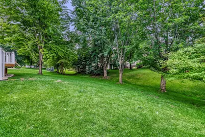 2337 Manuela Drive, Chaska, MN 55318 - Photo 44