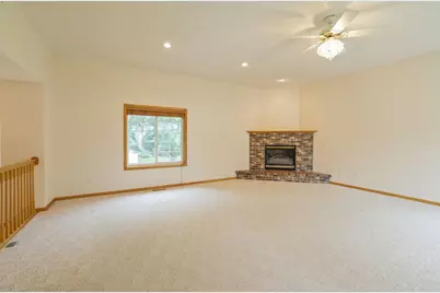 2337 Manuela Drive, Chaska, MN 55318 - Photo 8