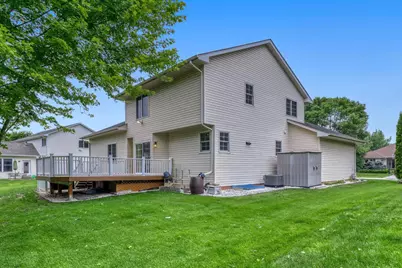 2337 Manuela Drive, Chaska, MN 55318 - Photo 46