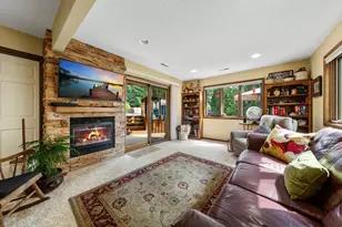 1017 Whittier Ct, Northfield, MN 55057 - Photo 1