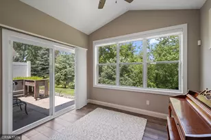605 Liberty Wy, Vadnais Heights, MN 55127 - Photo 12