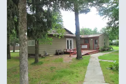 216 Birch Street E, Motley, MN 56466 - Photo 2