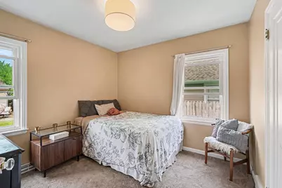 3745 Orchard Avenue N, Robbinsdale, MN 55422 - Photo 8