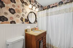 3745 Orchard Ave N, Robbinsdale, MN 55422 - Photo 10