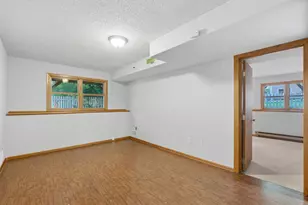 17609 Lorence Way, Eden Prairie, MN 55346 - Photo 10