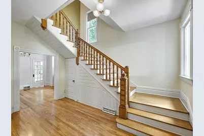 820 Osceola Avenue, Saint Paul, MN 55105 - Photo 4