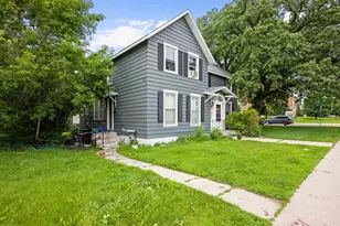 321 6th Ave E, Alexandria, MN 56308 - Photo 6