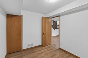 3571 Granada Pl N, Oakdale, MN 55128 - Photo 16