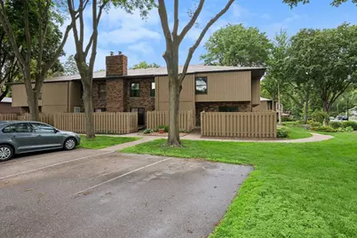 2401 Unity Avenue N, Golden Valley, MN 55422 - Photo 30