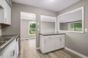 2401 Unity Ave N, Golden Valley, MN 55422 - Photo 16