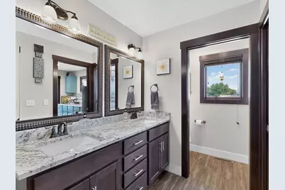 519 N Lakeshore Drive, Lake City, MN 55041 - Photo 26