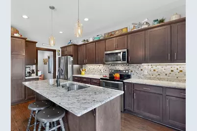 519 N Lakeshore Drive, Lake City, MN 55041 - Photo 10