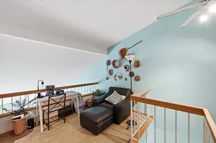 2065 Shenandoah Ct, Plymouth, MN 55447 - Photo 10