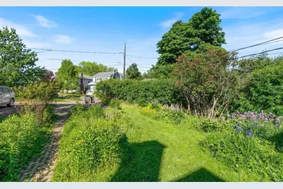 928 N 19th Avenue E, Duluth, MN 55812 - Photo 20